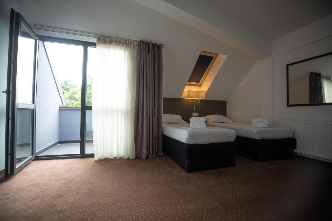 Urban 7 Residence 布加勒斯特 外观 照片